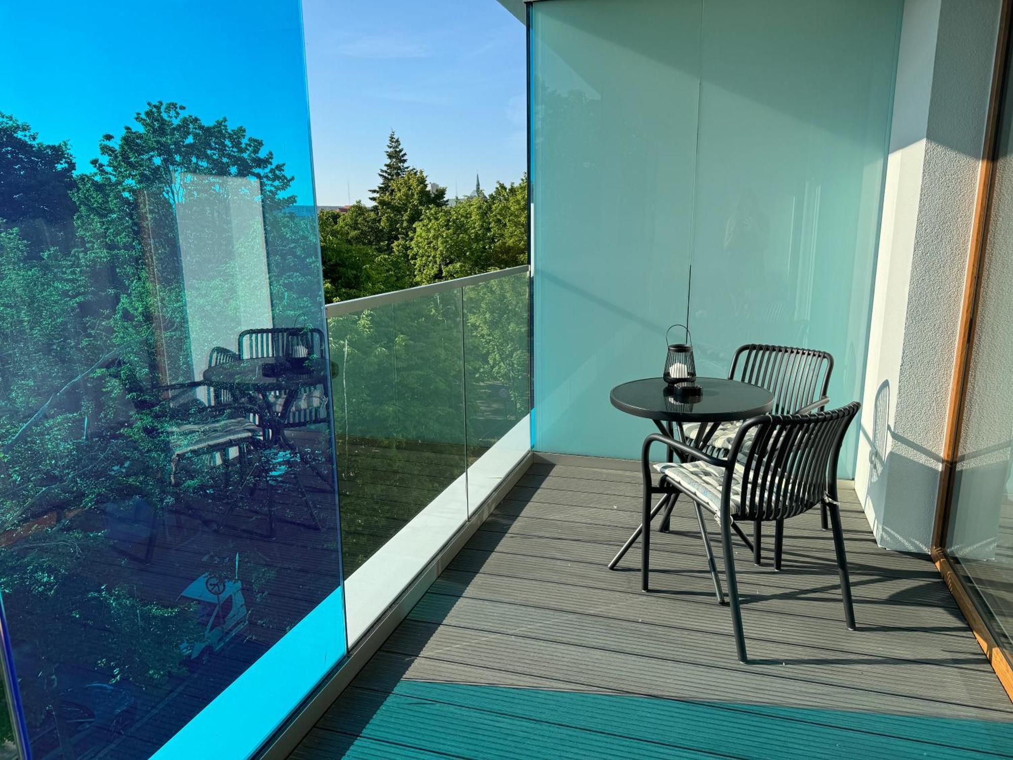4Summer Kolobrzeg Apartamenty White Blue Sauna & Fitness & Parking 100 Metrow Do Pieknej Szerokiej Piaszczystej Plazy, Wspanialy Widok Z Duzego Tarasu! 100 Meter Zu Einem Schoenen Breiten Sandstrand, Herrliche Aussicht Von Einer Grossen Terrasse! Exterior foto